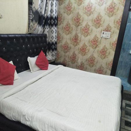 Hotel Shiv Mahima Inn By Wb Inn Allāhābād Junction Zewnętrze zdjęcie